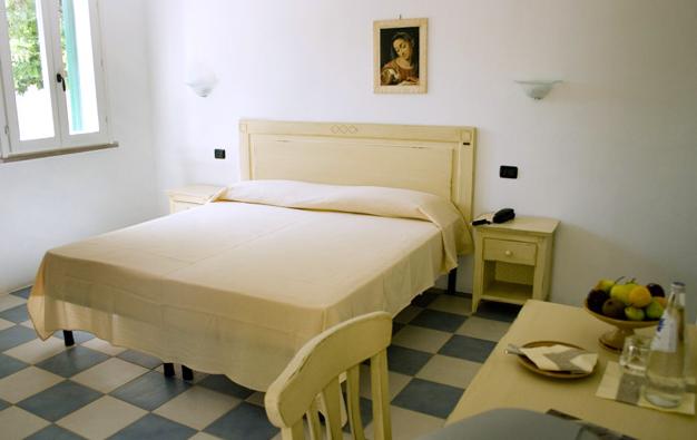帕西达尔皮佐酒店 加利波利 客房 照片